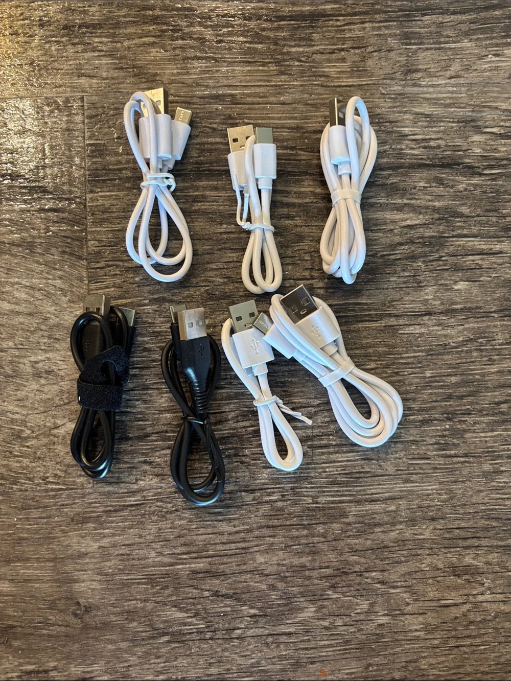 Universal Micro USB Charging Cables - White & Black (USB-C-Port)